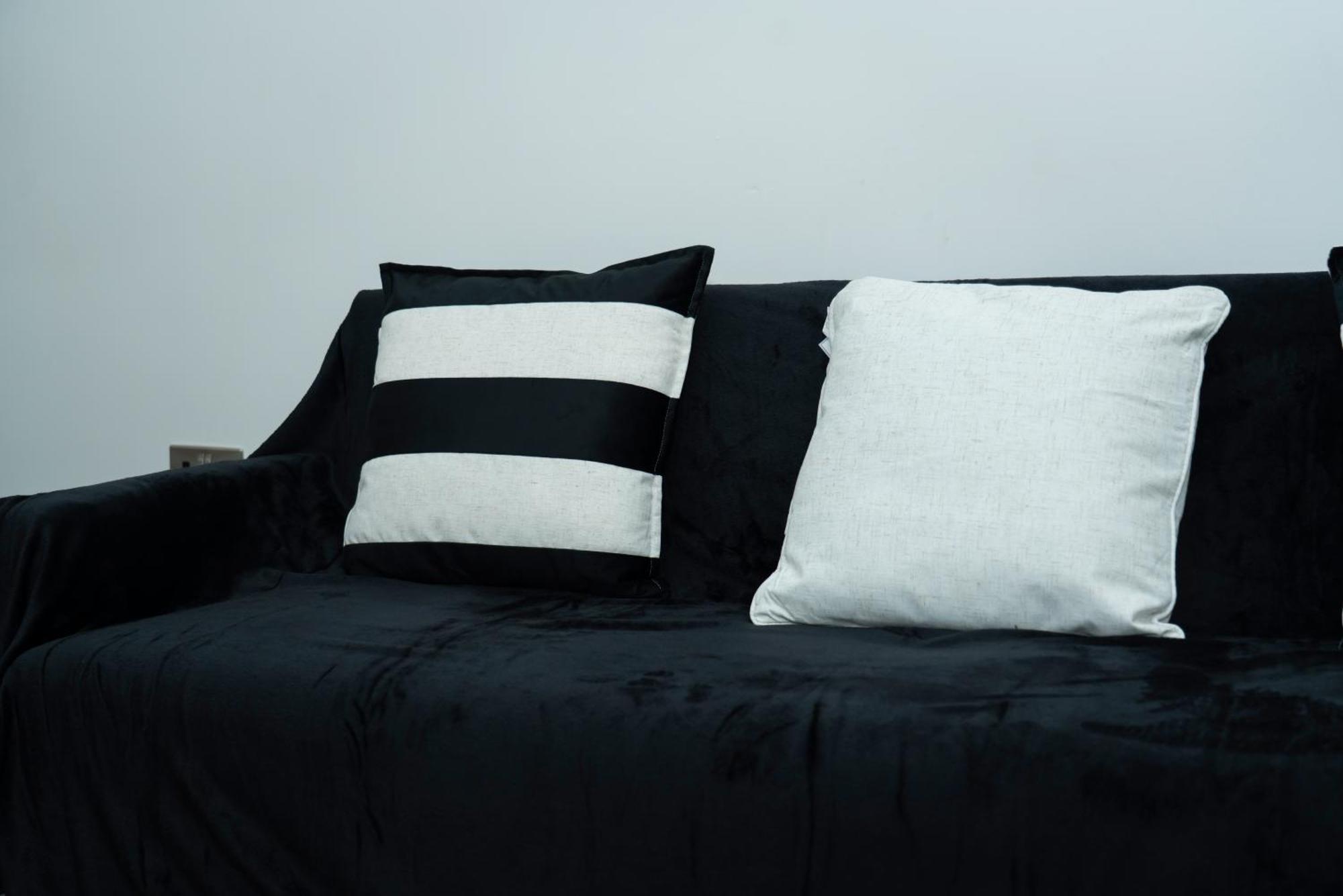 Double Bedroom Near Etihad And Coop Live With Free Parking, Shared Kitchen & Bathroom - Including Free 1-Hour Early Check-In Or Late Check-Out For Bookings Until July Manchester Exterior foto
